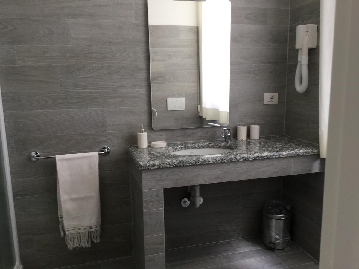 B&B Pescarenico Lecco Ngoại thất bức ảnh